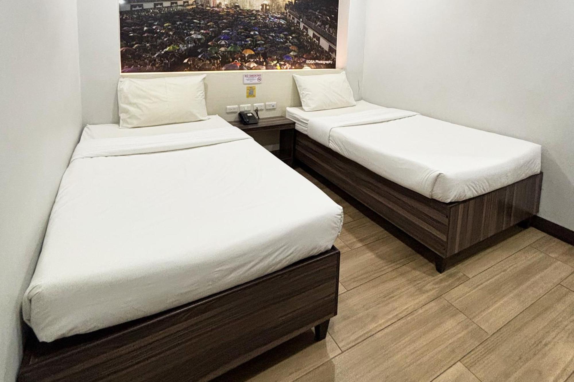 Sugbutel Family Hotel Cebu Екстер'єр фото