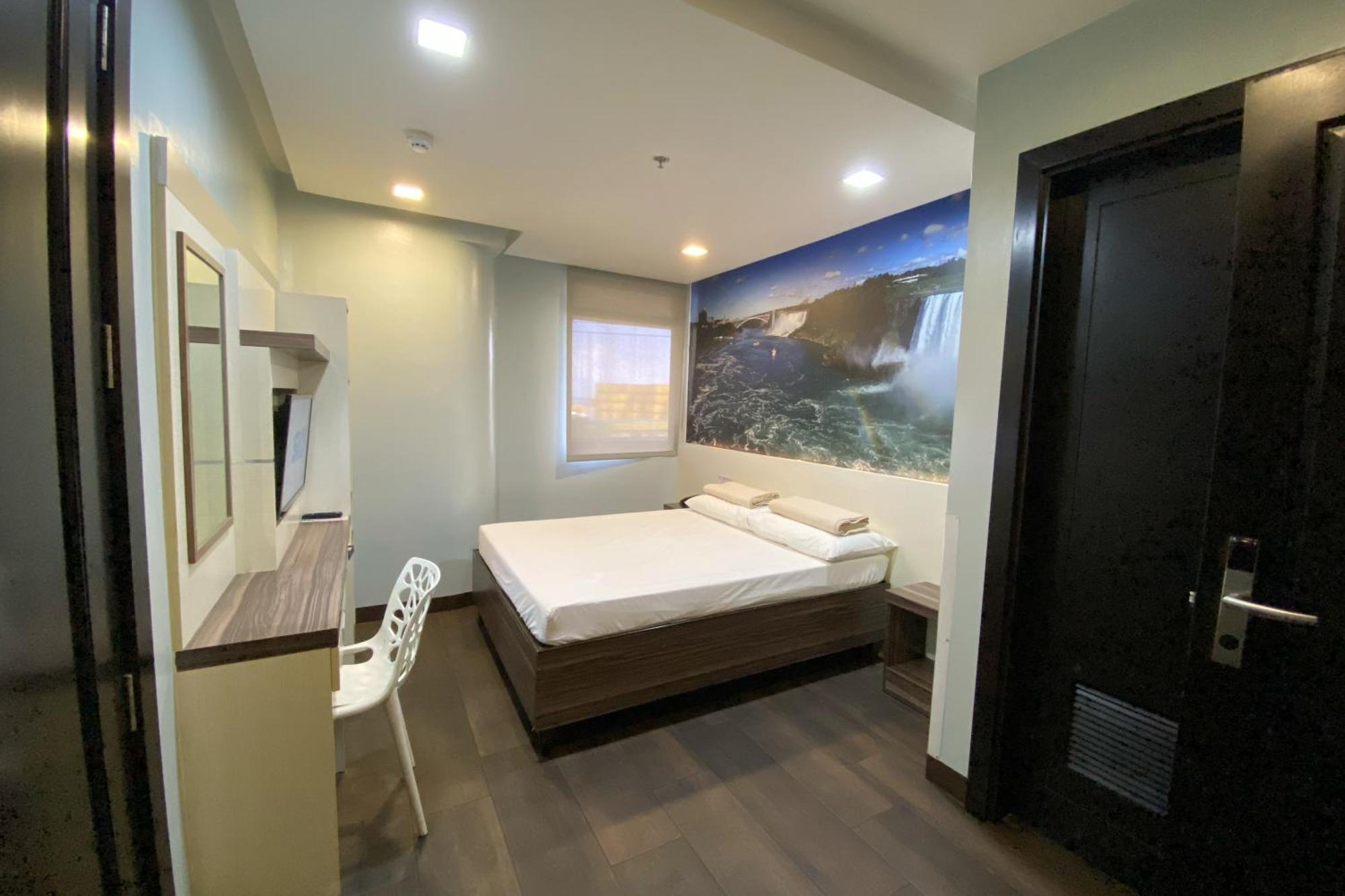 Sugbutel Family Hotel Cebu Екстер'єр фото